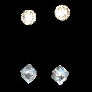 Nwot! 2 pair post earrings